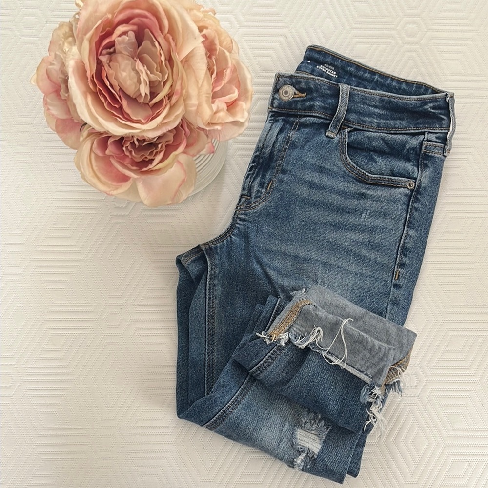 Old Navy Rockstar distressed jeans